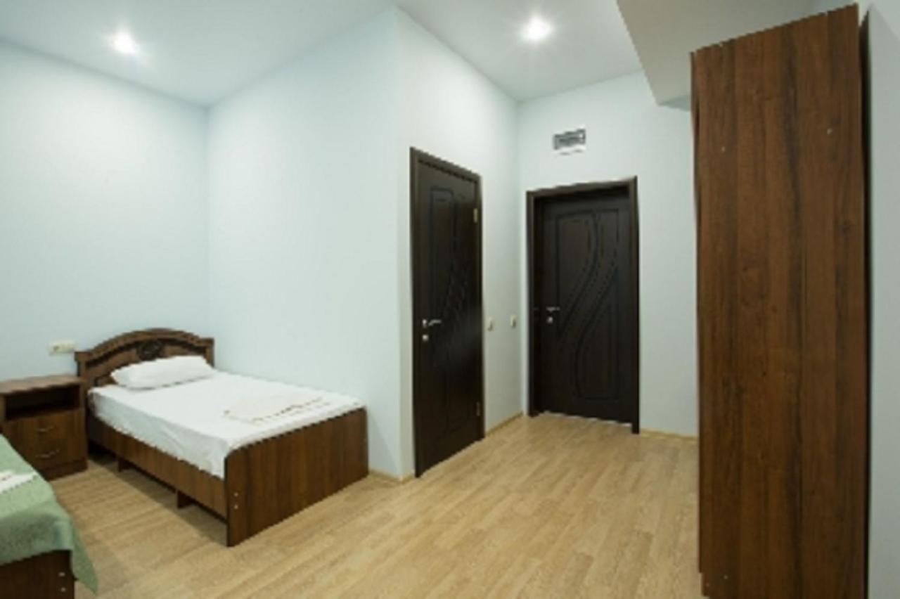 Calipso Sea Hotel Gagra Ngoại thất bức ảnh