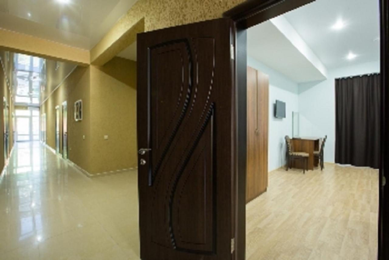 Calipso Sea Hotel Gagra Ngoại thất bức ảnh