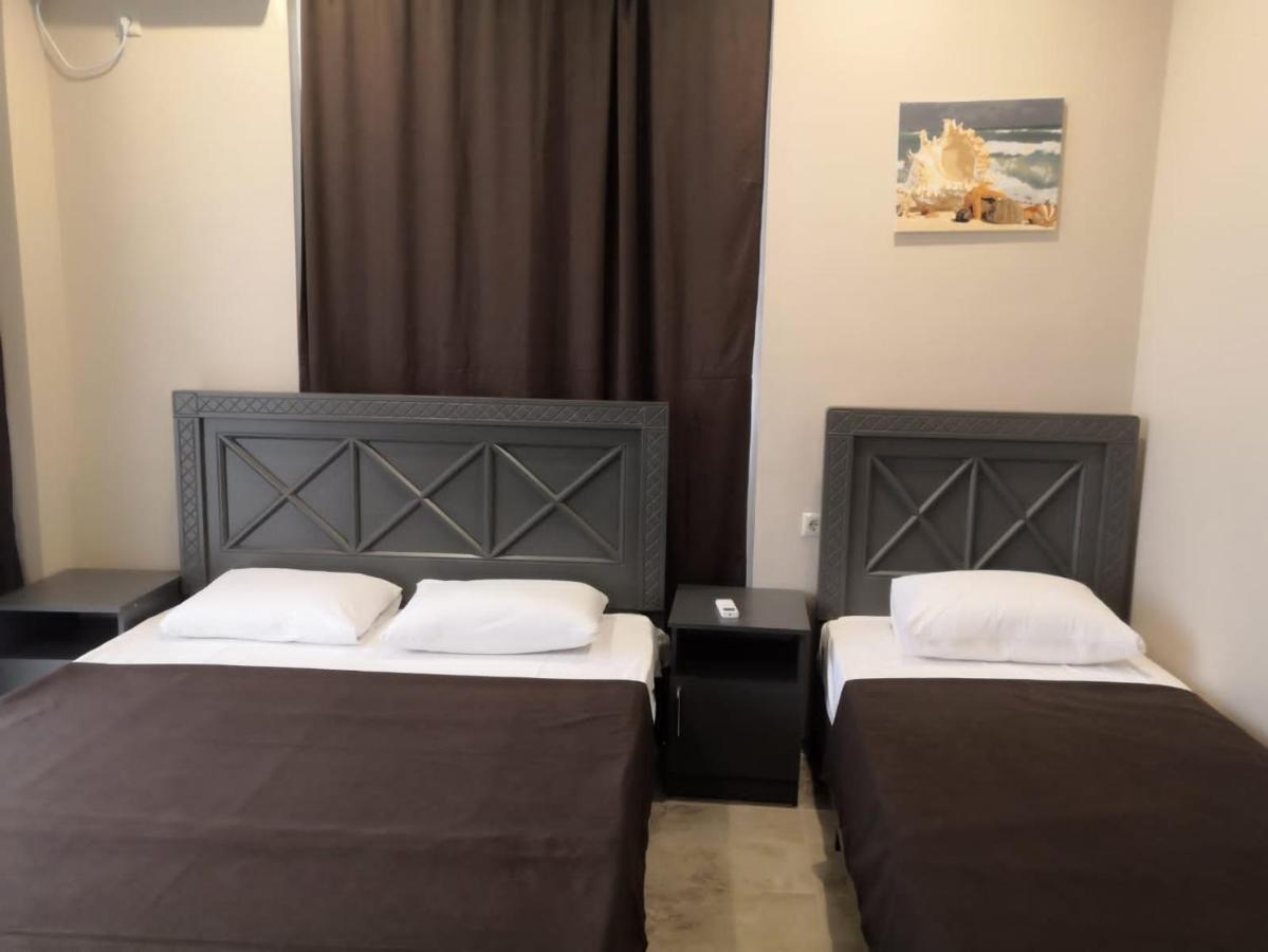 Calipso Sea Hotel Gagra Ngoại thất bức ảnh